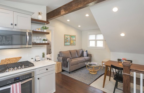 Eastwood Casa | Chic & Spacious Guest House in Walkable, Hip East Nashville