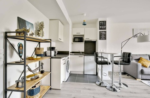 Bezons Apartamento | Chic studio near Paris - La Defense