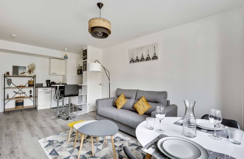 Bezons Apartamento | Chic studio near Paris - La Defense