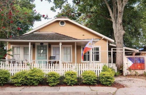 Freetown - Port Rico Casa | Chic Studio Retreat in the Heart of Lafayette