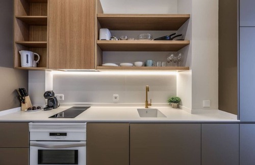 Chueca Apartamento | Chic Studio Steps from Gran Vía, Madrid