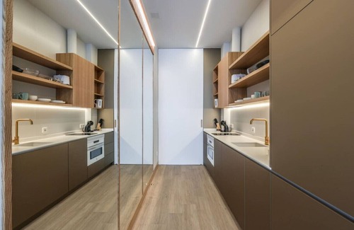 Chueca Apartamento | Chic Studio Steps from Gran Vía, Madrid