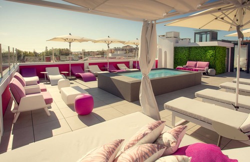Parede Casa | Chic Studios