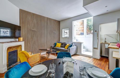 Champs-Elysees Apartamento | Chic Terrasse a 5min des Champs-Elysees with AC