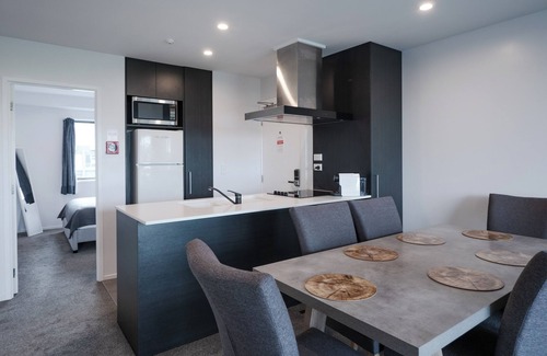 Newton Apartamento | Chic Urban Retreat in Grey Lynn