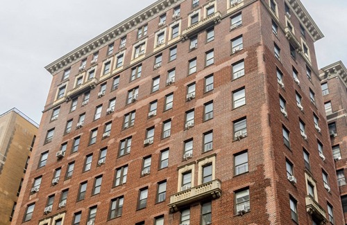 Bloomingdale Apartamento | Chic UWS 1BR w/ Gym, Elevator & W/D, nr Central Park, by Blueground