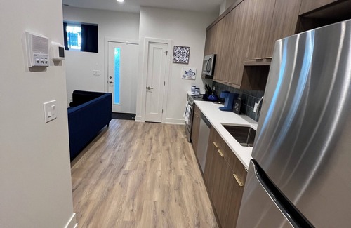 Woodlawn Apartamento | Chicago 1-bedroom/1 Office apartment: welcoming Chicago with AC, onsite laundry