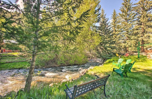 Idaho Springs Apartamento | ‘Chicago Creek B & B‘: 1 Mi to Mt Blue Sky!