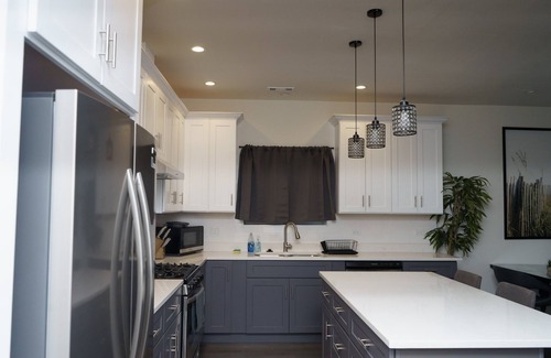 Armour Square Condominio | Chicago Luxury Cozy Condo near Downtown, China Town, White Sox, McCormick Place