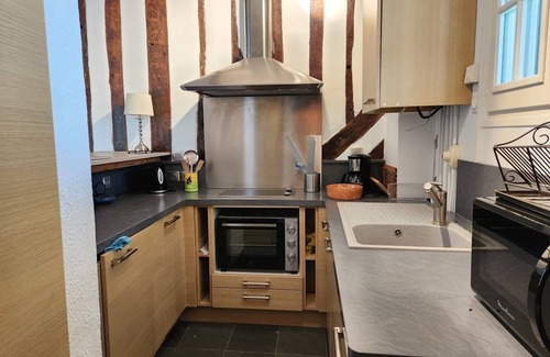 Saint-Julien-sur-Calonne Casa | CHICAMOUR - Beautiful apartment with terrace - Near Pont L'Evêque - 2 People