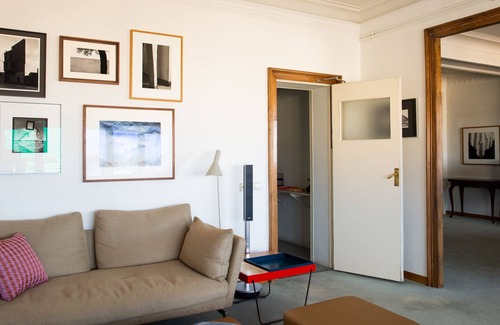 Sant Gervasi – la Bonanova Apartamento | Chick & arty penthouse with excellent views.