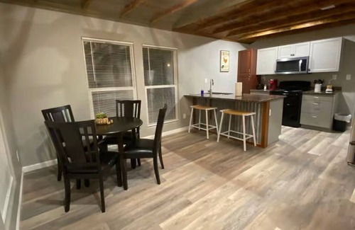 Lufkin Cabina | Chicken Coop Waterfront Cabin on Stocked Pond
