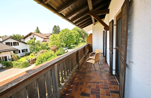 Breitbrunn a. Chiemsee Casa | Chiemsee vacation home Schlegel