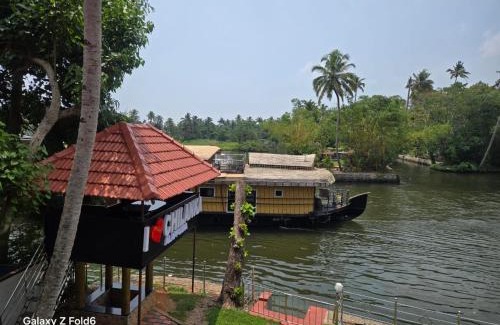 Alappuzha Casa | Chilanka Lake View Resort