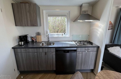 Meliskerke Casa | Child friendly 6-person mobile home on a farm campsite near Zoutelande