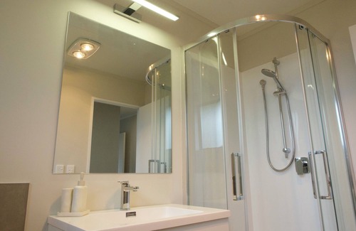Papakura Casa | Chill Out South - Auckland Holiday Home