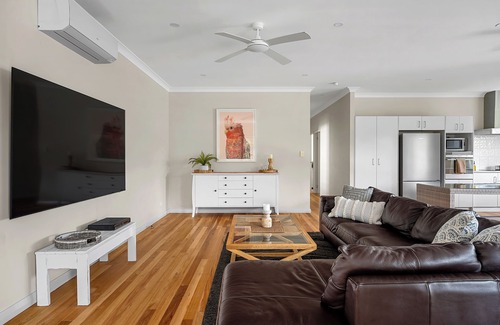 Avoca Beach Casa | 346 The Round Drive - Avoca Beach