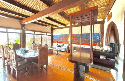 Zona Hotelera Casa | Chillaxing Beach Front House