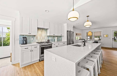 Isle of Palms Casa | Chilled Private Pool! - Pets Considered - Isle of