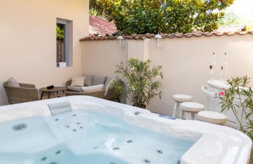 Eger Apartamento | Chillinn La Maison Cottage Eger
