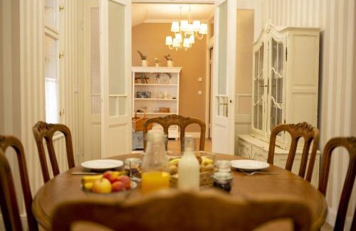 Eger Apartamento | Chillinn La Maison Cottage Eger