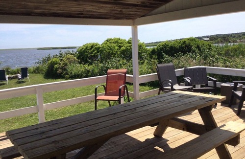 Chilmark Cabaña | Chilmark pond side cottage with beach access, sweeping views