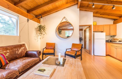 Topanga Casa | Chime House☀️Topanga Bungalow debajo de los robles