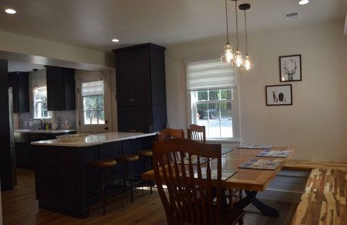 Keswick Casa | Chimney Corner- Keswick Home Close to Vineyards