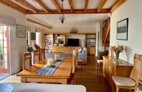Eastcliff Casa | Chinta Cottage Hermanus