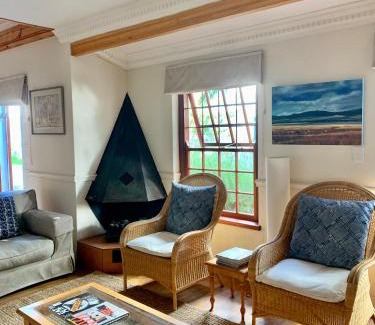 Eastcliff Casa | Chinta Cottage Hermanus