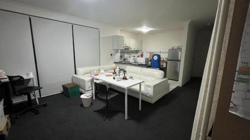 Chippendale Casa | Chippendale 2b1b Budget Choice Best Location!