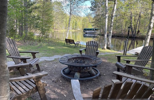Hayward Cabina | Chippewa Flowage Adventure Base: Fish, Kayak, Explore!