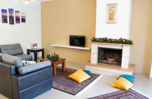 Kastoria Apartamento | Chloe Maxi Apt 110sqm