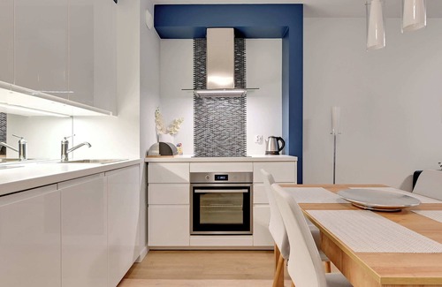 Old Town Apartamento | Chmielna 63 | Beautiful Studio | Smart TV