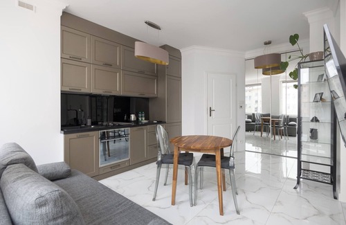 Mirow Apartamento | Chmielna Downtown Apartment