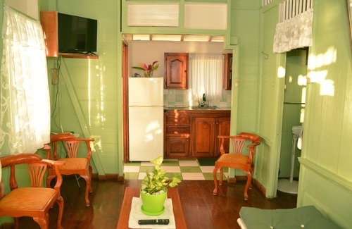 Charlotteville Casa | CHOLSON CHALETS LIMITED