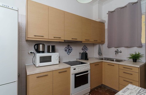 Aigaleo Apartamento | Chris's Best Apartment in Athens
