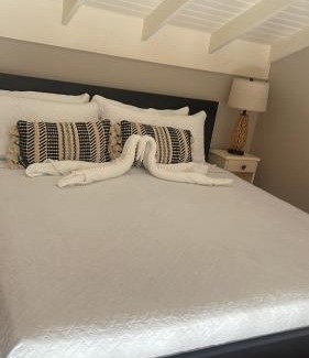 Summerfield Apartamento | Chrisanns beach resorts