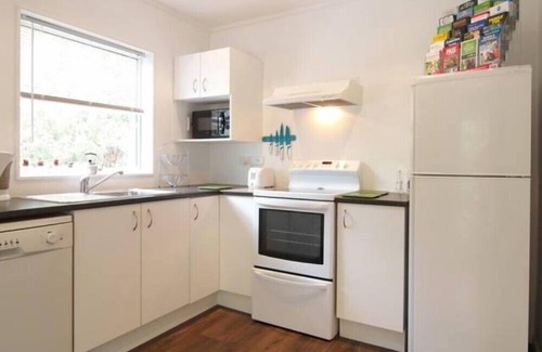 West Melton Cabaña | Christchurch City & Country Cottages - Nut Point Cottage