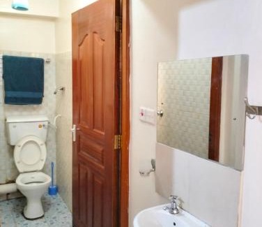 Eastleigh Apartamento | Christie's apartments Buruburu