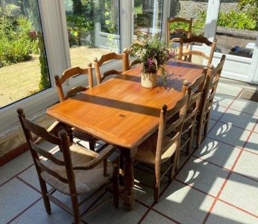 Saint-Germain-des-Vaux Cama Y Desayuno | Christina's Cottage