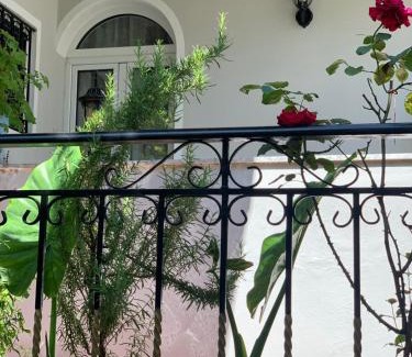 Gjirokaster Villa | Christina's house with 2 bedrooms and free parking