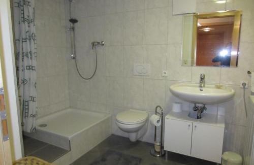 Leutkirch im Allgau Casa | Christine Oparaugo - Privatzimmer mit Bad