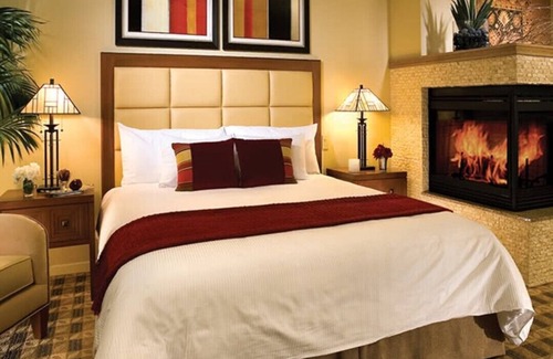 Escondido Complejo | Christmas Welk San Diego California 1 bedroom (inquire about 2bdrm lockoff)