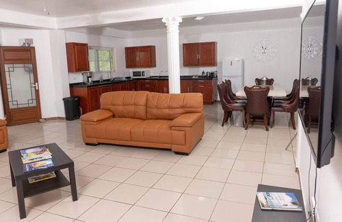 Falmouth Harbour Apartamento | Christophers Apartments