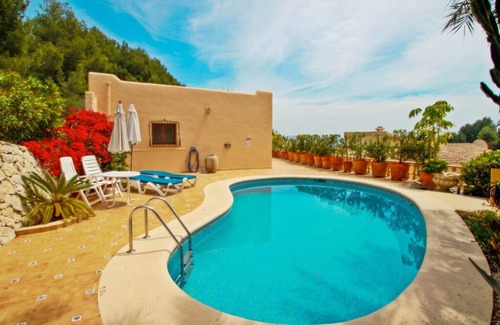 Benimeit Villa | Chrisuli - villa bien amueblada en Moraira