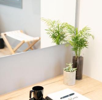 Khalandrion Apartamento | CHROMA FASHION ROOMS & APARTMENTS