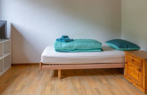 Jenaz Cama Y Desayuno | Chrona Bed & Breakfast