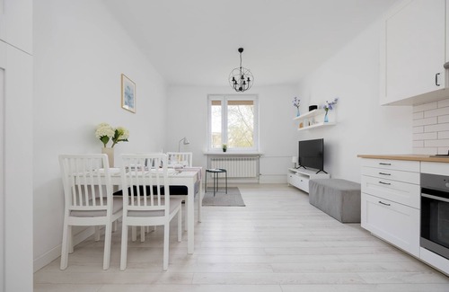 Praga Poludnie Apartamento | Chrzanowskiego 7 Bright Apartment Pet Friendly