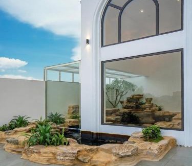 Bai Chay Apartamento | Chuỗi Villa Đẳng cấp 19 ngủ - Bể bơi riêng - sân vườn - Trung tâm Bãi Cháy